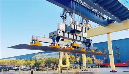 intelligent warehouse management crane with magnet